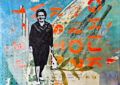 Titel: Sunday 1, 20x20cm, Mischtechnik/Collage auf Leinwand, 2025